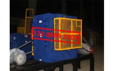 ��(�X)݁����C