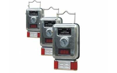 ��˹������